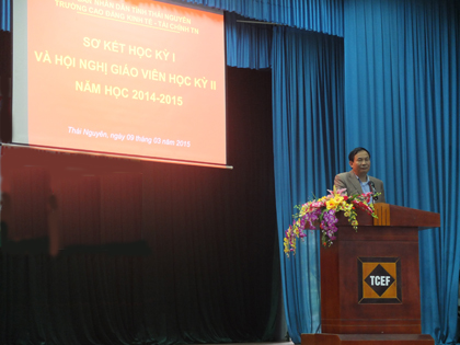 Nhà trường tổ chức sơ kết học kỳ I và hội nghị giáo viên học kỳ II năm học 2014-2015